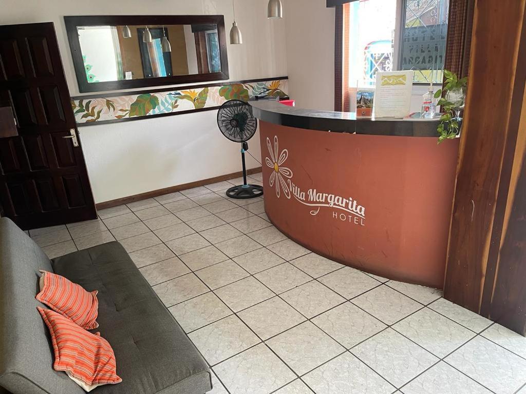פלורס Hotel Villa Margarita מראה חיצוני תמונה